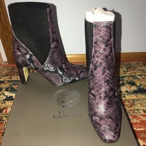 Vince Camuto - Seeana